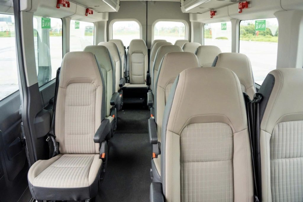 Thuê Xe 18 Chỗ Đi Sapa – Khám Phá Vùng Cao Tây Bắc Cùng Huy Đạt